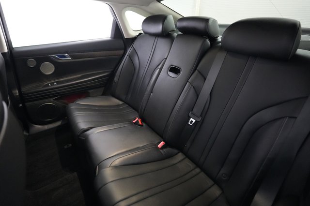 2024 Genesis Electrified G80 — photo 19 of 19