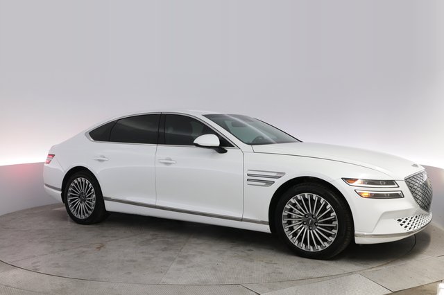 2024 Genesis Electrified G80 — photo 11 of 19