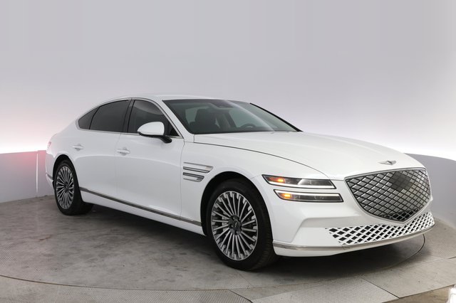 2024 Genesis Electrified G80 — photo 10 of 19