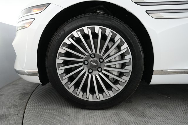 2024 Genesis Electrified G80 — photo 15 of 19