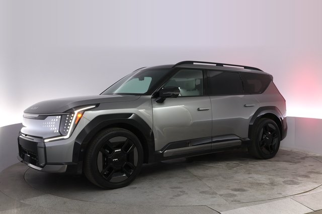 2024 Kia EV9 — photo 14 of 23
