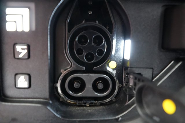 2024 Kia EV9 — photo 8 of 23