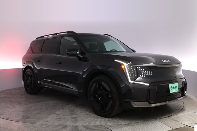 2024 Kia EV9 — photo 10 of 30