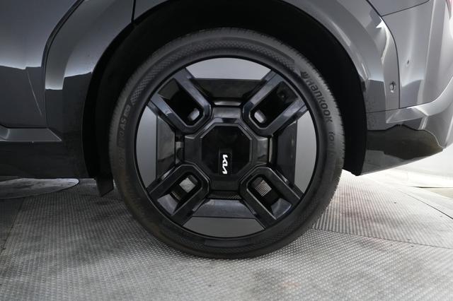 2024 Kia EV9 — photo 7 of 30