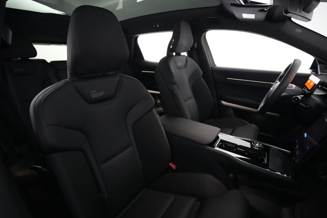 2025 Polestar 3 — photo 18 of 21