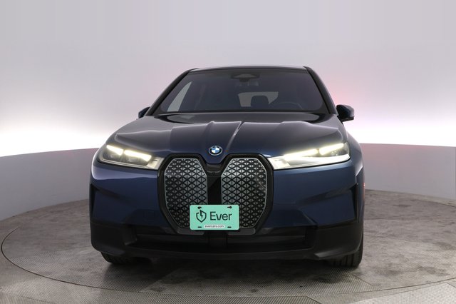 2022 BMW iX — photo 9 of 20