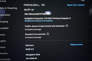 2023 Tesla Model X — photo 5 of 29