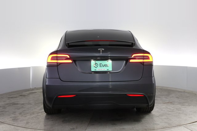2023 Tesla Model X — photo 12 of 21