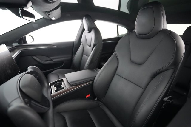 2023 Tesla Model S — photo 3 of 21