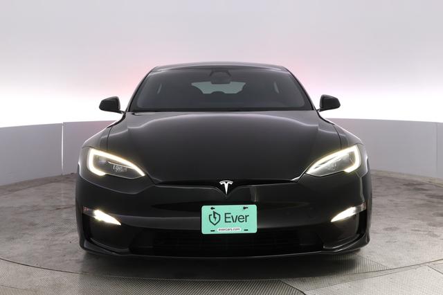 2023 Tesla Model S — photo 9 of 21