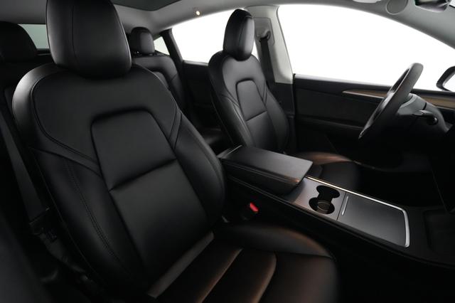 2023 Tesla Model Y — photo 3 of 23