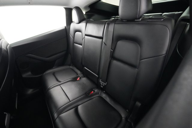 2023 Tesla Model Y — photo 19 of 23