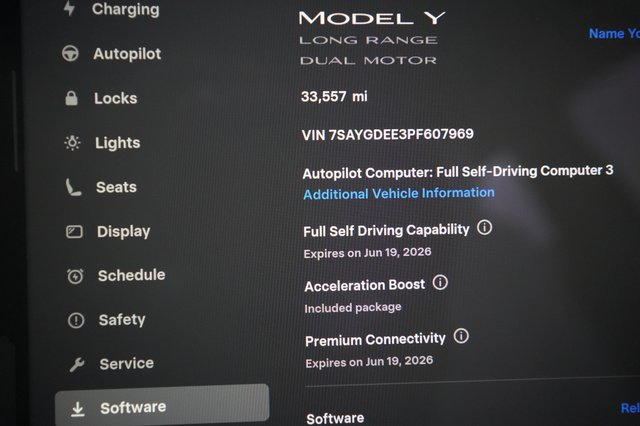 2023 Tesla Model Y — photo 5 of 21