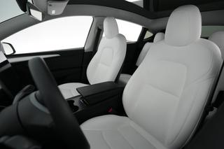 2023 Tesla Model Y — photo 3 of 21