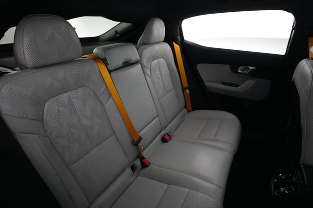2023 Polestar 2 — photo 4 of 23