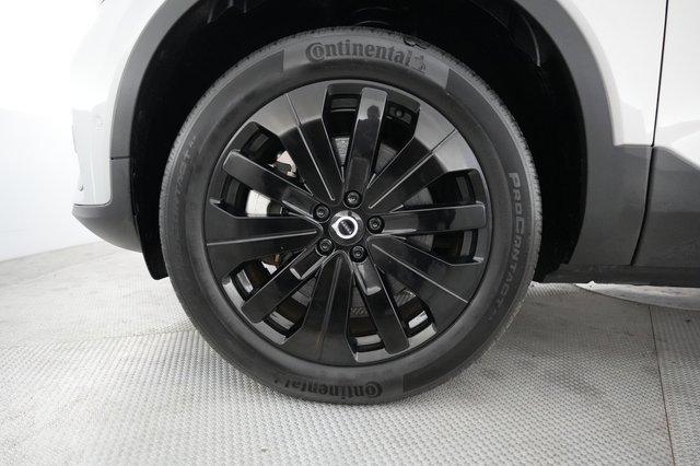 2023 Volvo C40 Recharge — photo 15 of 21