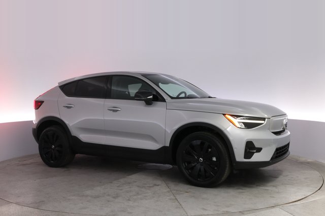 2023 Volvo C40 Recharge — photo 11 of 21