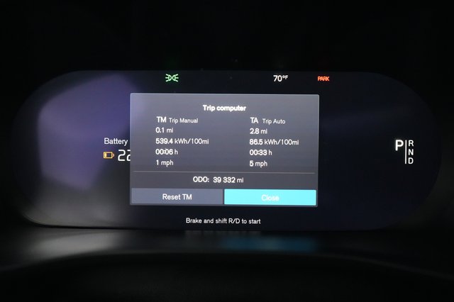 2023 Volvo C40 Recharge — photo 5 of 21