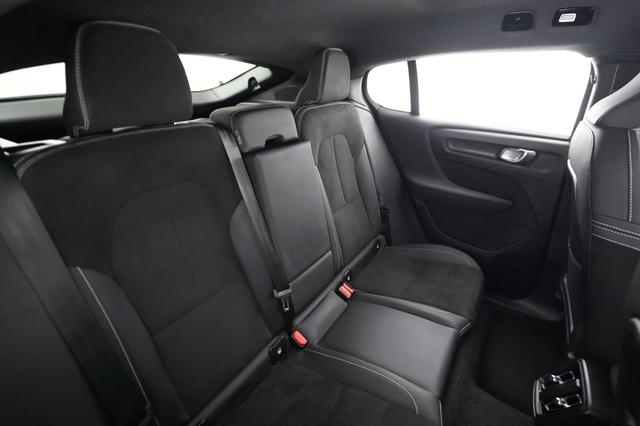 2023 Volvo C40 Recharge — photo 4 of 21