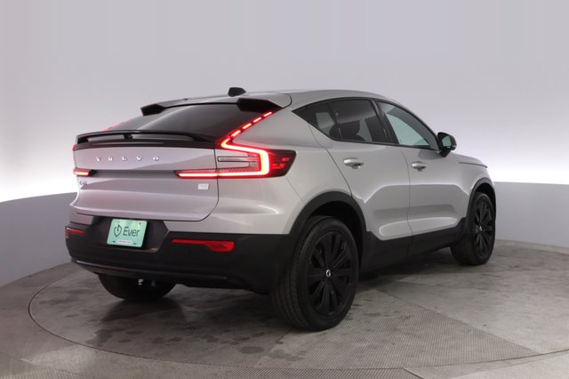 2023 Volvo C40 Recharge — photo 2 of 21