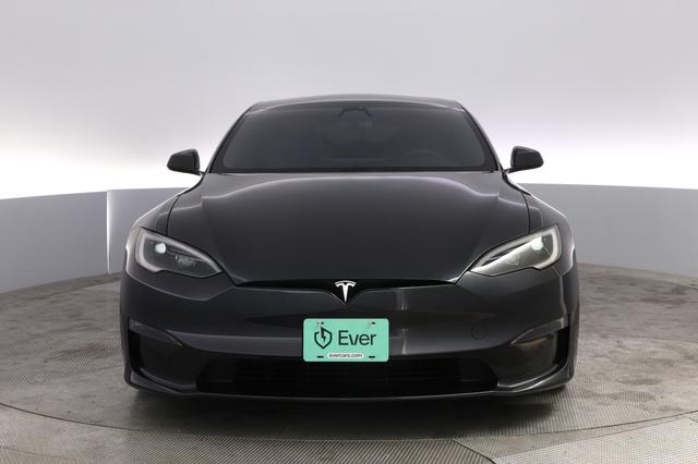 2024 Tesla Model S — photo 9 of 21