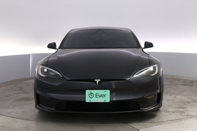 2024 Tesla Model S — photo 9 of 21
