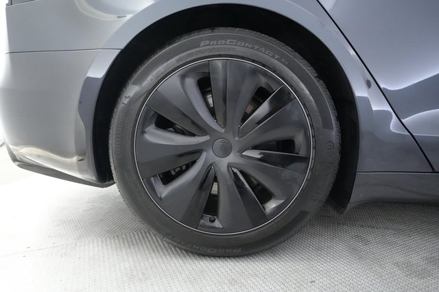 2024 Tesla Model S — photo 17 of 21