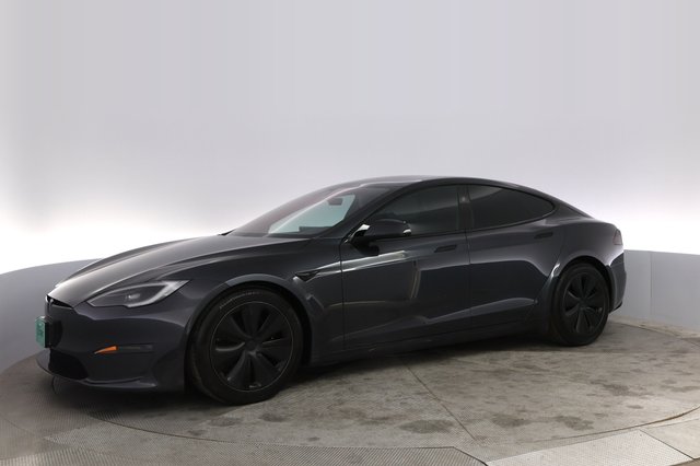 2024 Tesla Model S — photo 14 of 21