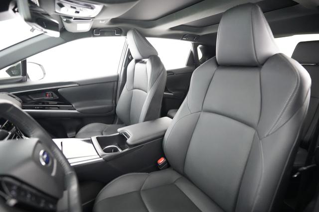 2024 Subaru Solterra — photo 3 of 23