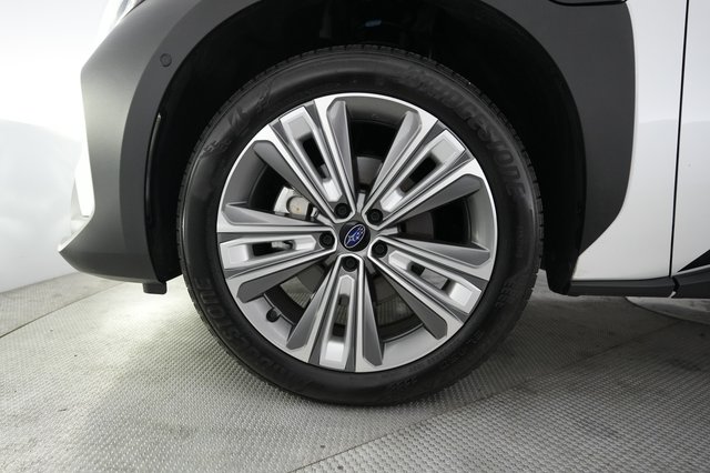 2024 Subaru Solterra — photo 15 of 23