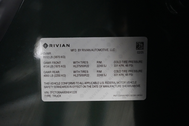 2025 Rivian R1T