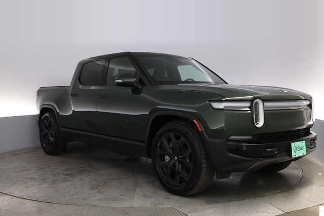 2025 Rivian R1T