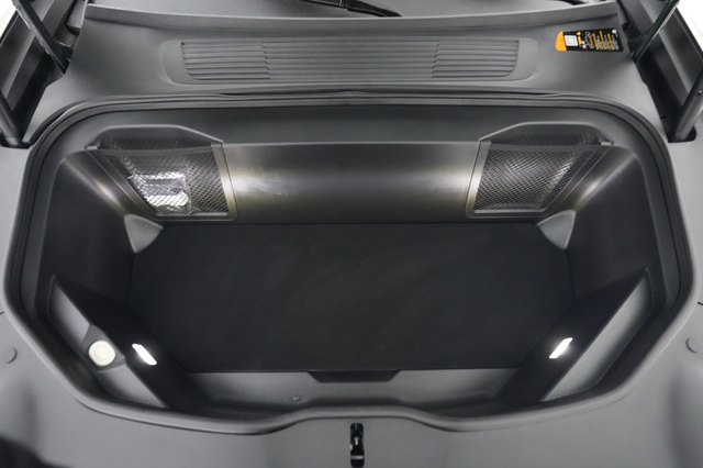 2025 Rivian R1T