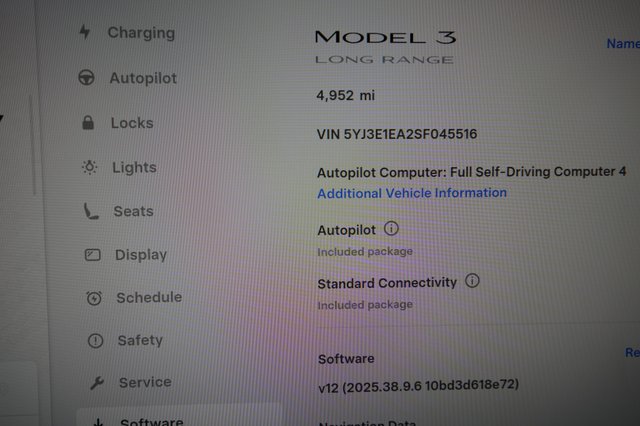 2025 Tesla Model 3 — photo 5 of 20