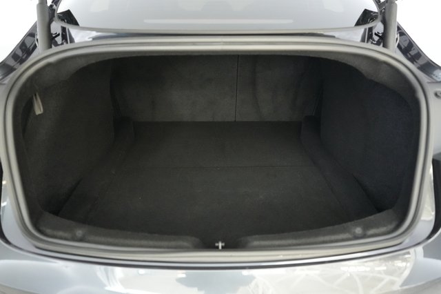2025 Tesla Model 3 — photo 6 of 20