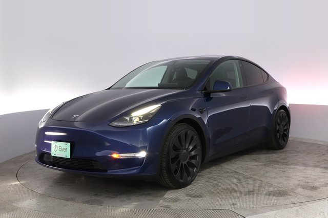 2022 Tesla Model Y — VIN 7SAYGDEF7NF390478