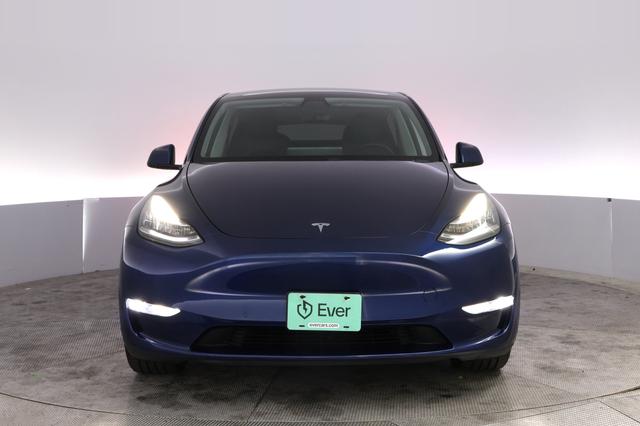 2021 Tesla Model Y — photo 9 of 38