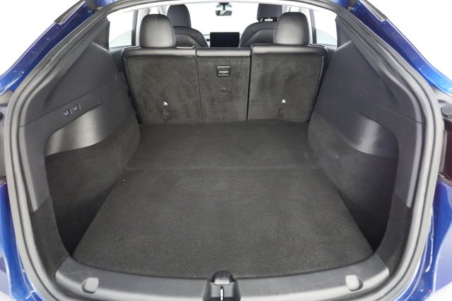 2021 Tesla Model Y — photo 6 of 38