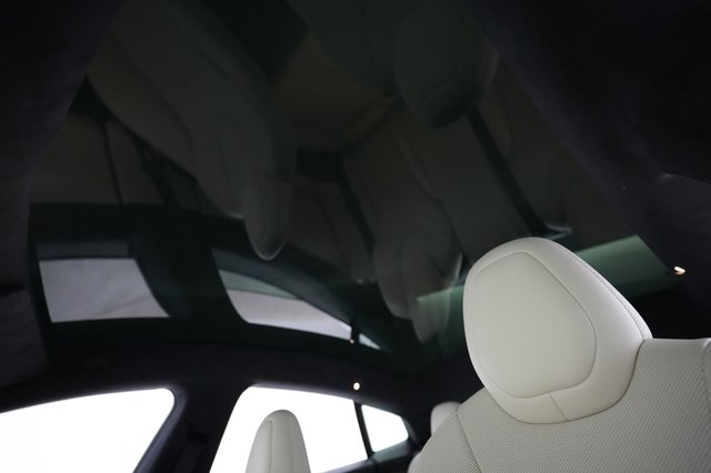 2022 Tesla Model S — photo 20 of 22
