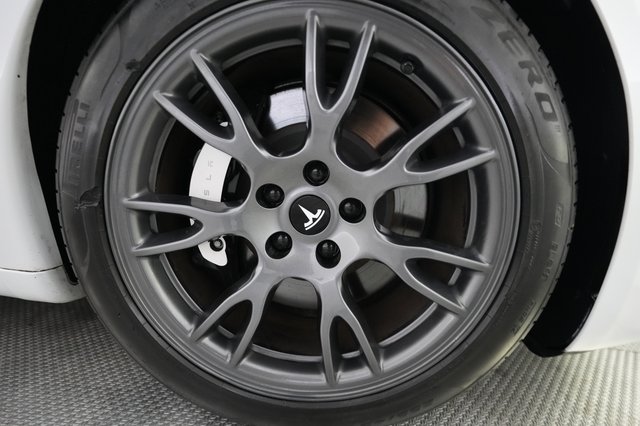2022 Tesla Model S — photo 16 of 22