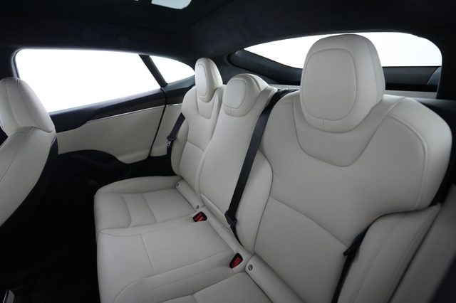 2022 Tesla Model S