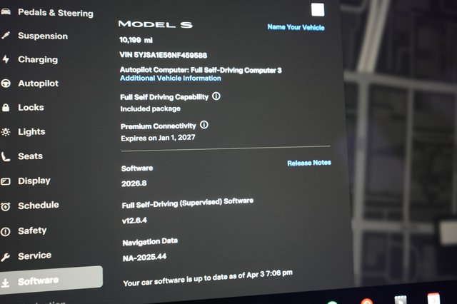 2022 Tesla Model S — photo 5 of 22