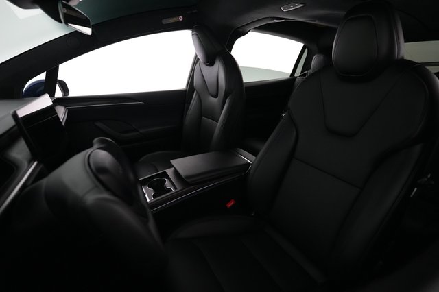 2023 Tesla Model X — photo 3 of 27