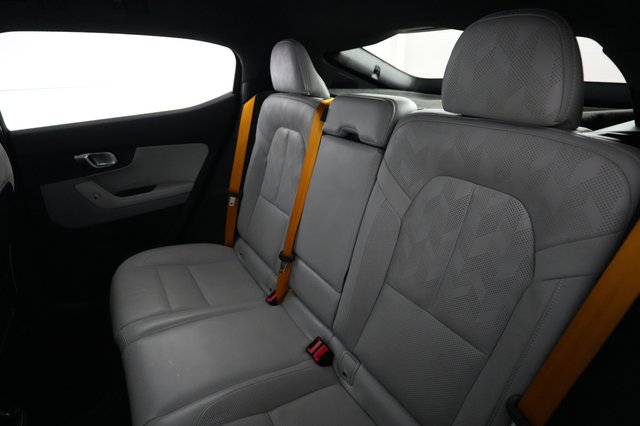 2023 Polestar 2 — photo 18 of 22