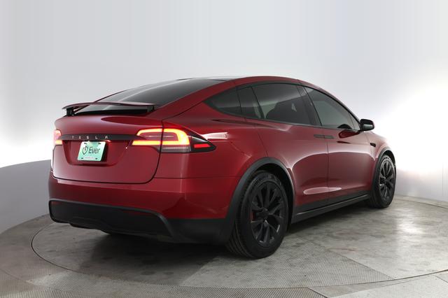 2023 Tesla Model X — photo 2 of 23