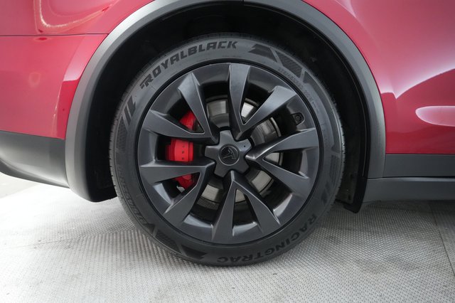 2023 Tesla Model X — photo 17 of 23