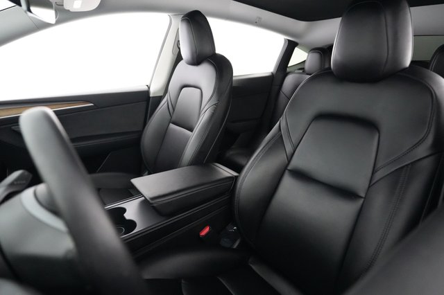 2022 Tesla Model Y — photo 3 of 21