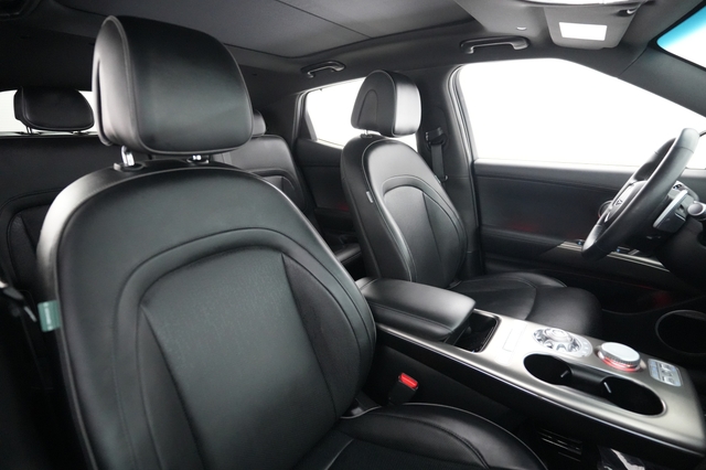 2023 Genesis GV60