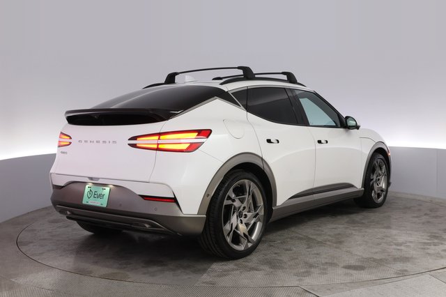 2023 Genesis GV60 — photo 2 of 21