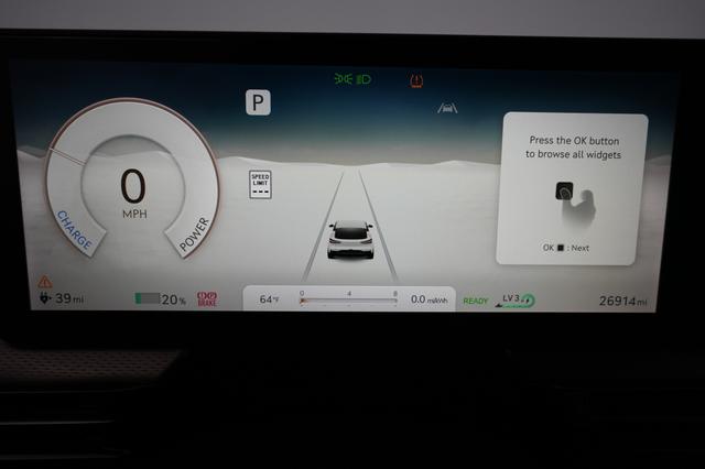 2023 Genesis GV60 — photo 5 of 21